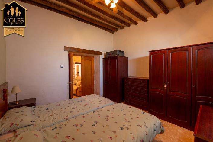 Image No.16-3 Bed Cortijo for sale