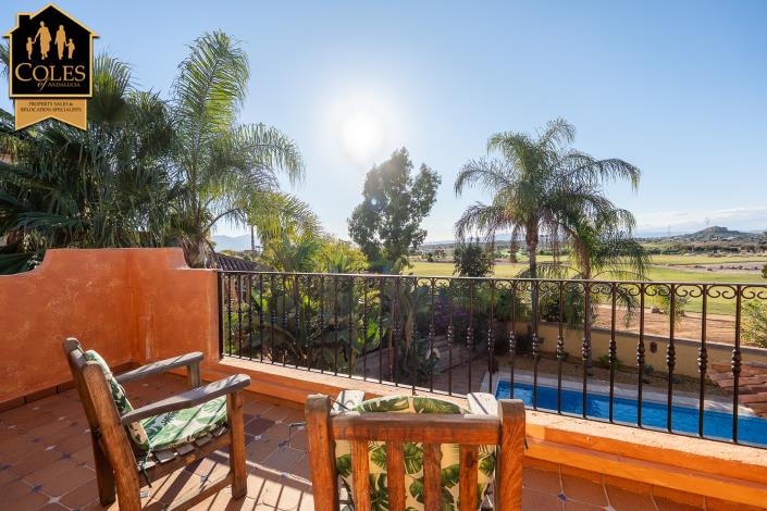 Image No.42-4 Bed Villa / Detached for sale