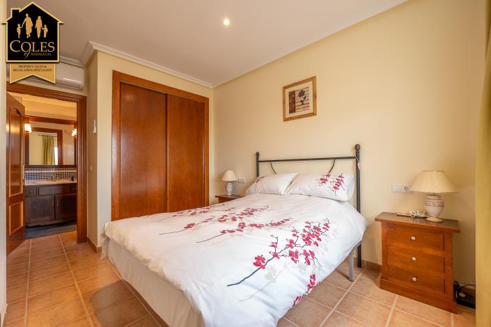 Image No.17-2 Bed Apartment for sale