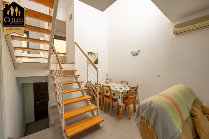 Image No.7-3 Bed Townhouse for sale