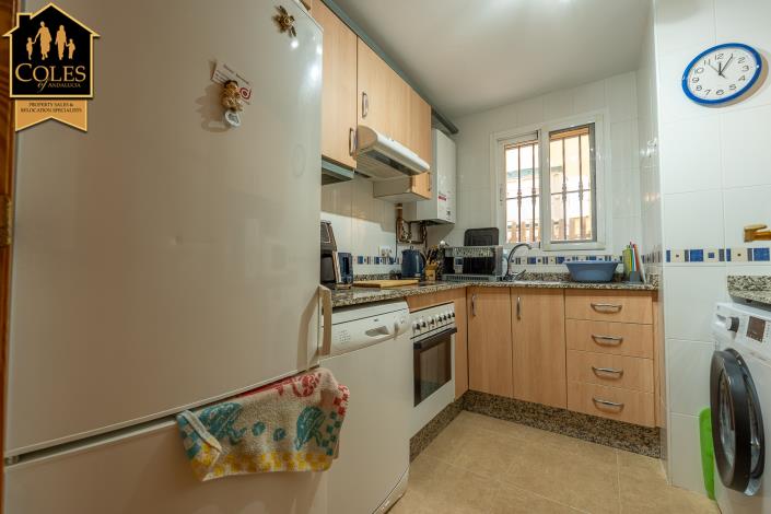 Image No.13-3 Bed Townhouse for sale