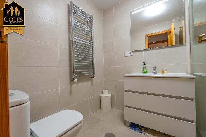 Image No.19-3 Bed Townhouse for sale