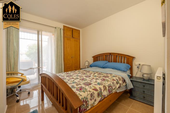 Image No.21-3 Bed Townhouse for sale