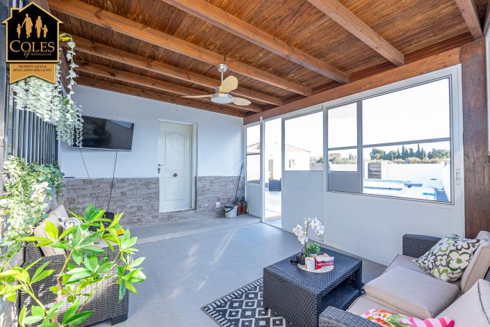 Image No.28-4 Bed Villa / Detached for sale