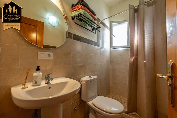 Image No.32-2 Bed Villa / Detached for sale