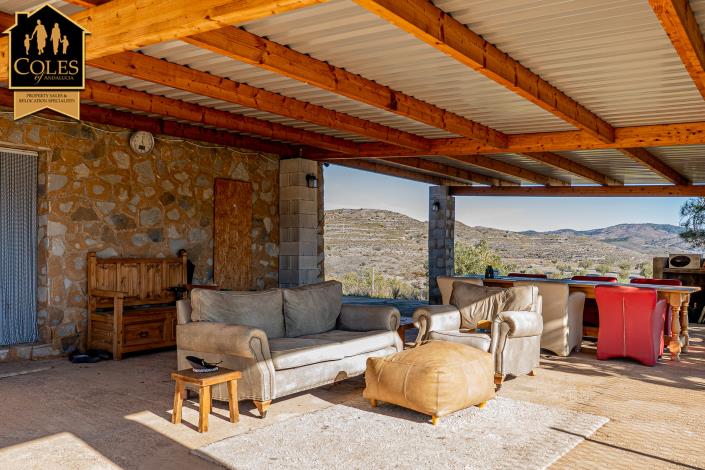 Image No.8-4 Bed Villa / Detached for sale