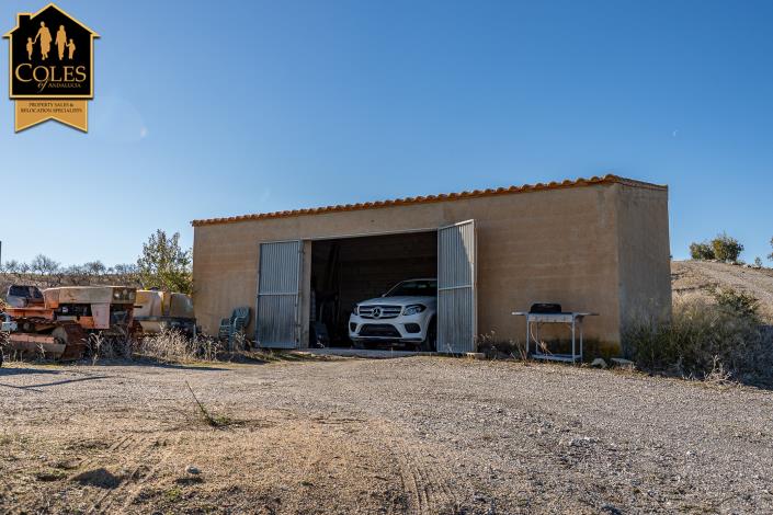 Image No.14-4 Bed Villa / Detached for sale