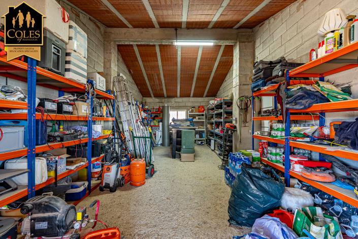 Image No.16-4 Bed Villa / Detached for sale