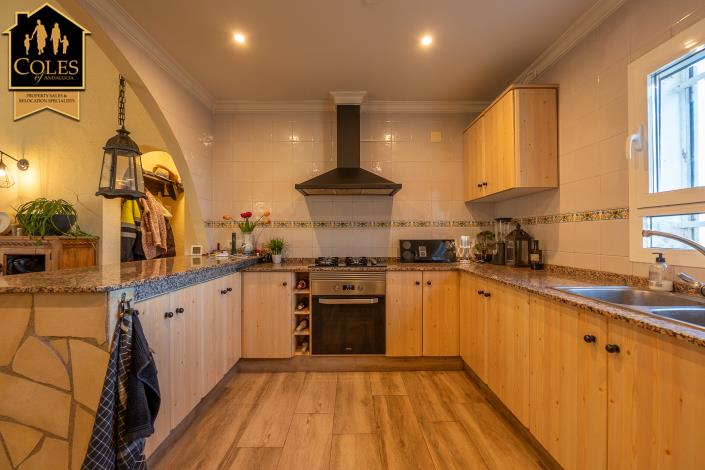 Image No.25-4 Bed Villa / Detached for sale