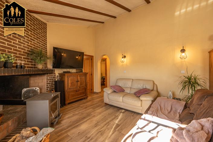 Image No.30-4 Bed Villa / Detached for sale