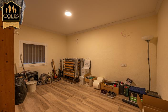 Image No.35-4 Bed Villa / Detached for sale