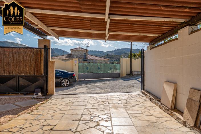 Image No.6-3 Bed Villa / Detached for sale