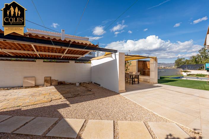 Image No.16-3 Bed Villa / Detached for sale