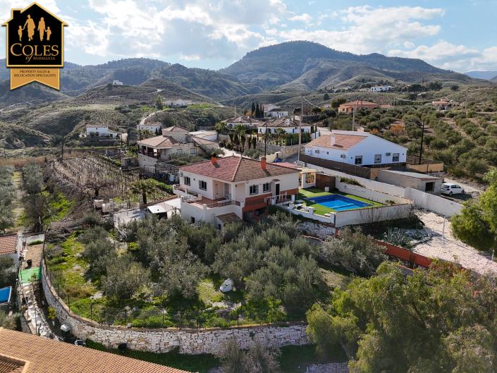 Image No.35-3 Bed Villa / Detached for sale