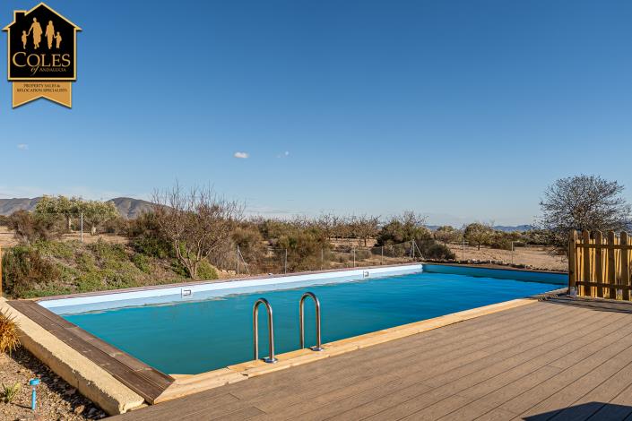 Image No.9-3 Bed Villa / Detached for sale