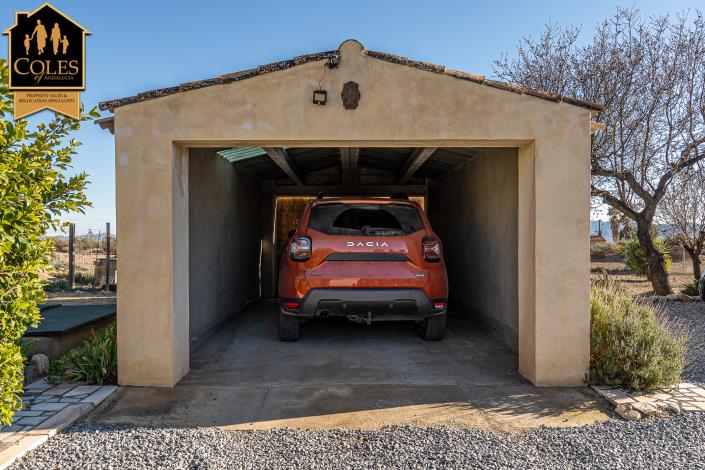 Image No.12-3 Bed Villa / Detached for sale