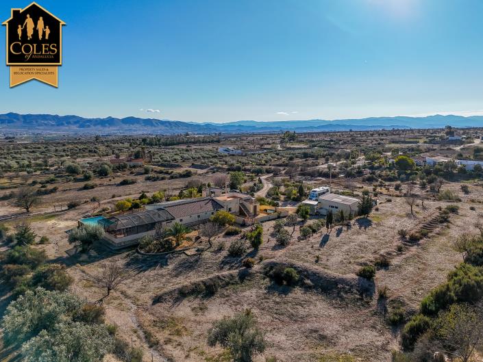 Image No.50-3 Bed Villa / Detached for sale