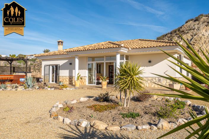 Image No.4-3 Bed Villa / Detached for sale