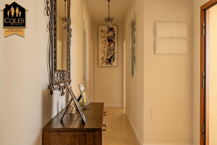 Image No.25-3 Bed Villa / Detached for sale