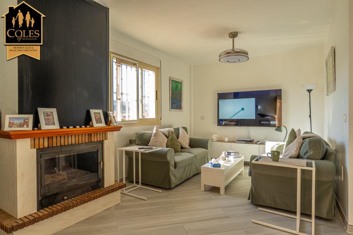 Image No.16-3 Bed Townhouse for sale