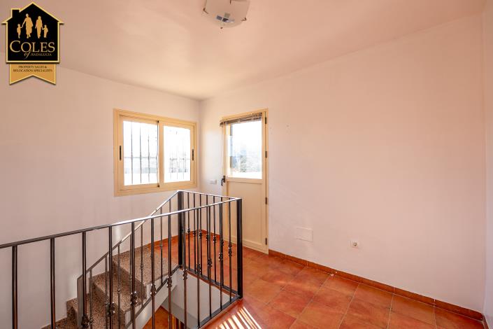 Image No.38-3 Bed Townhouse for sale