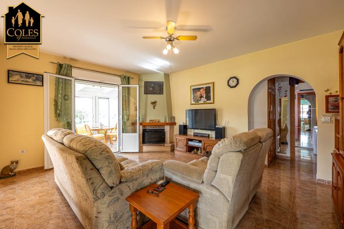 Image No.22-3 Bed Villa / Detached for sale