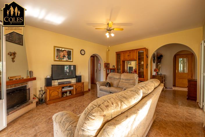 Image No.26-3 Bed Villa / Detached for sale