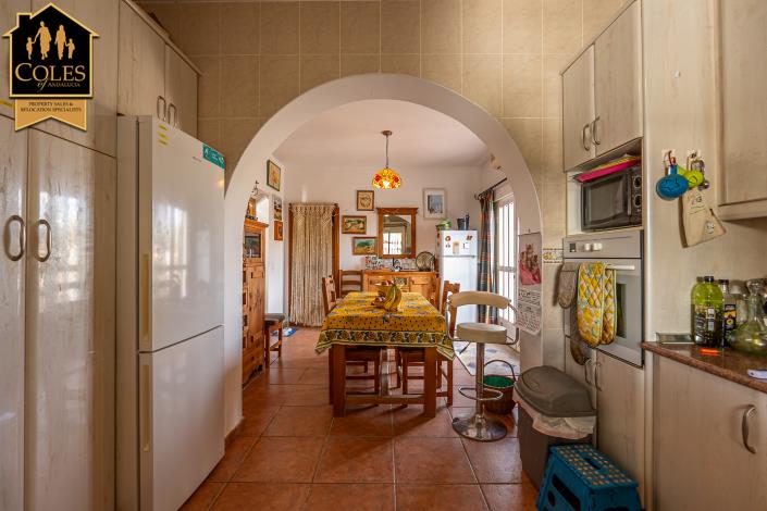 Image No.10-4 Bed Villa / Detached for sale