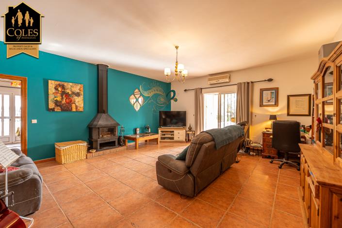 Image No.25-4 Bed Villa / Detached for sale