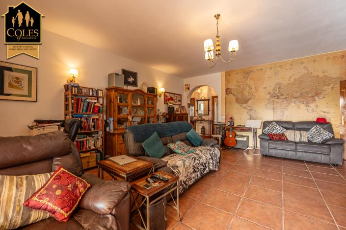 Image No.26-4 Bed Villa / Detached for sale