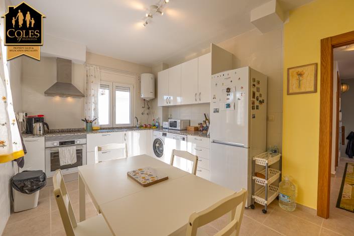 Image No.5-2 Bed Apartment for sale