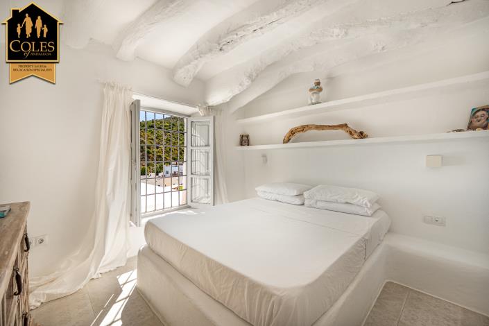 Image No.11-1 Bed Apartment for sale