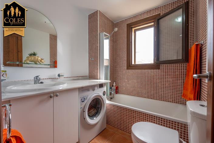 Image No.16-2 Bed Apartment for sale