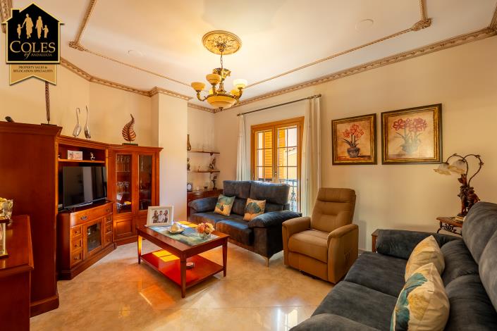 Image No.5-5 Bed Villa for sale