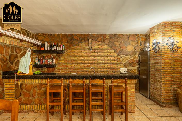 Image No.43-5 Bed Villa for sale