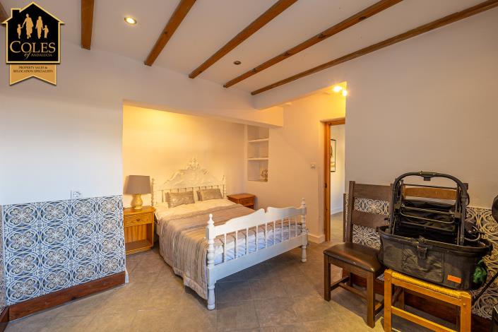 Image No.11-4 Bed Cortijo for sale