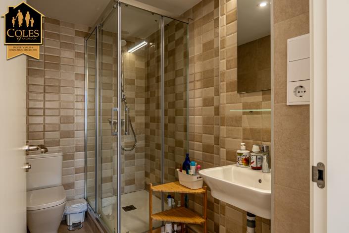 Image No.23-3 Bed Townhouse for sale