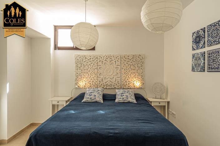 Image No.34-3 Bed Townhouse for sale