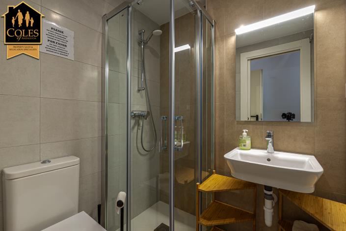 Image No.36-3 Bed Townhouse for sale