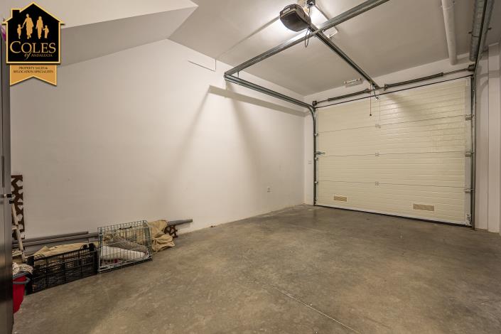 Image No.38-3 Bed Townhouse for sale