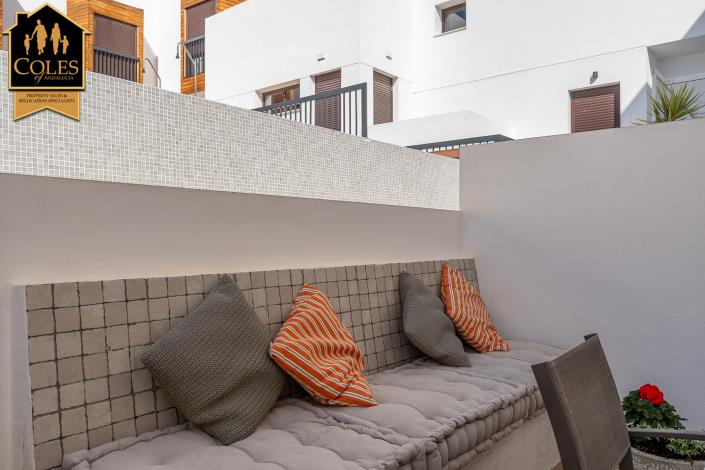 Image No.41-3 Bed Townhouse for sale