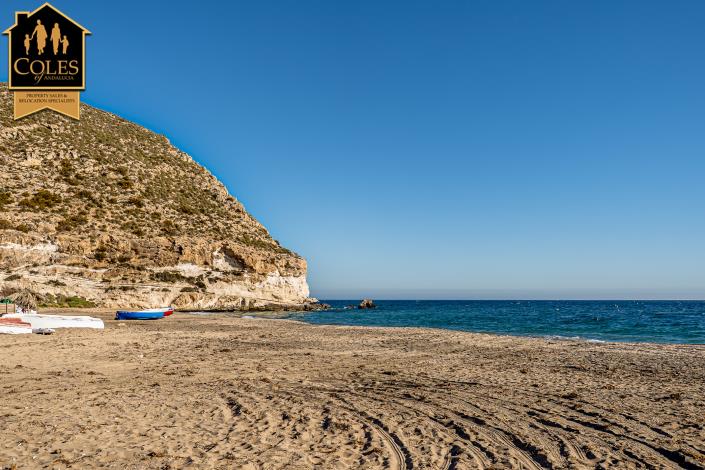 Image No.43-3 Bed Townhouse for sale