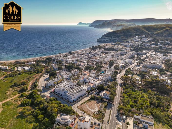 Image No.46-3 Bed Townhouse for sale