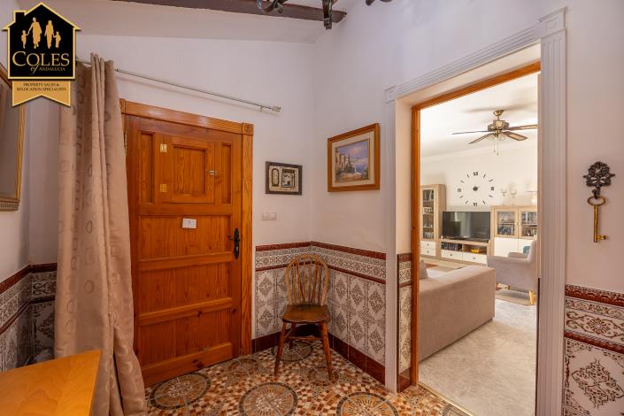 Image No.8-2 Bed Villa / Detached for sale