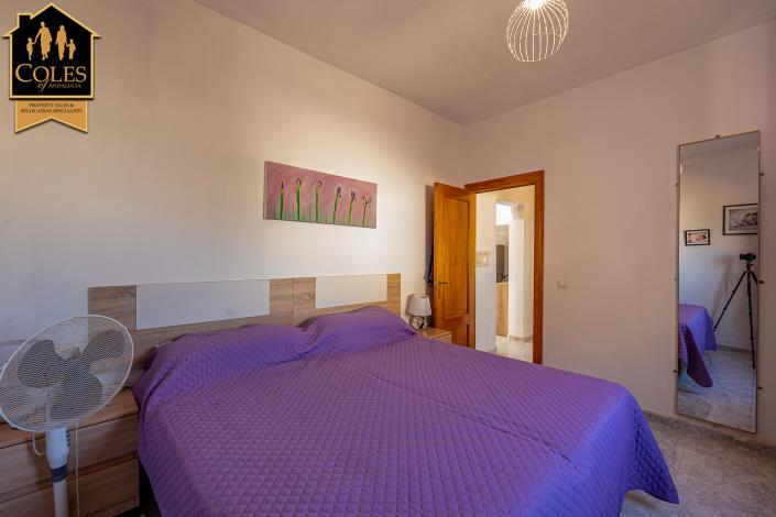 Image No.20-2 Bed Villa / Detached for sale