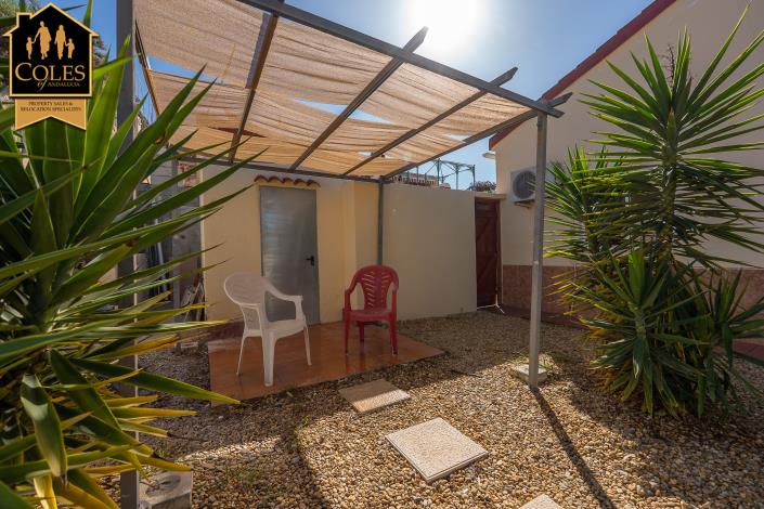 Image No.34-2 Bed Villa / Detached for sale