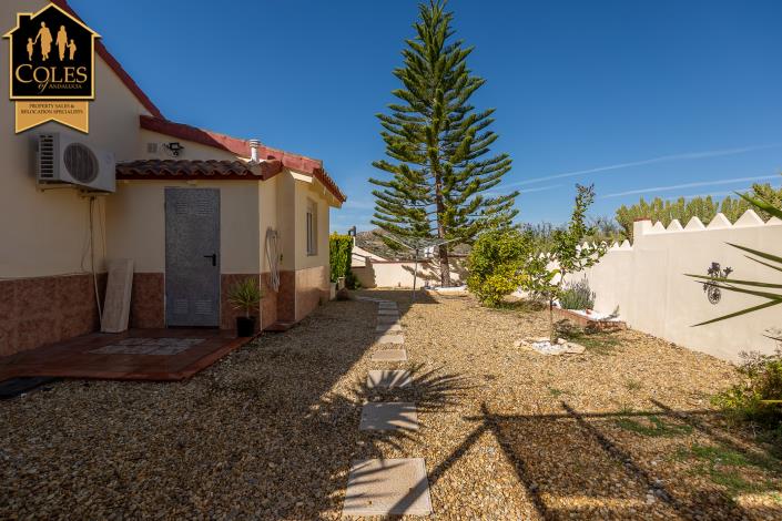 Image No.35-2 Bed Villa / Detached for sale