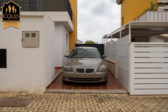 Image No.4-3 Bed Villa for sale