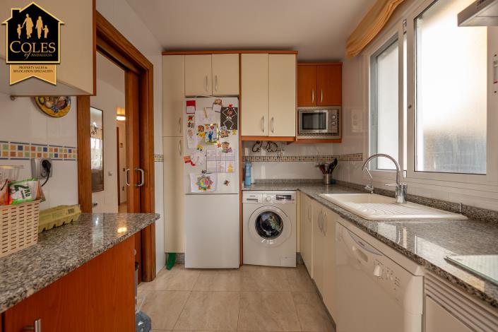 Image No.9-3 Bed Villa for sale