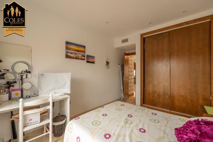 Image No.14-3 Bed Villa for sale